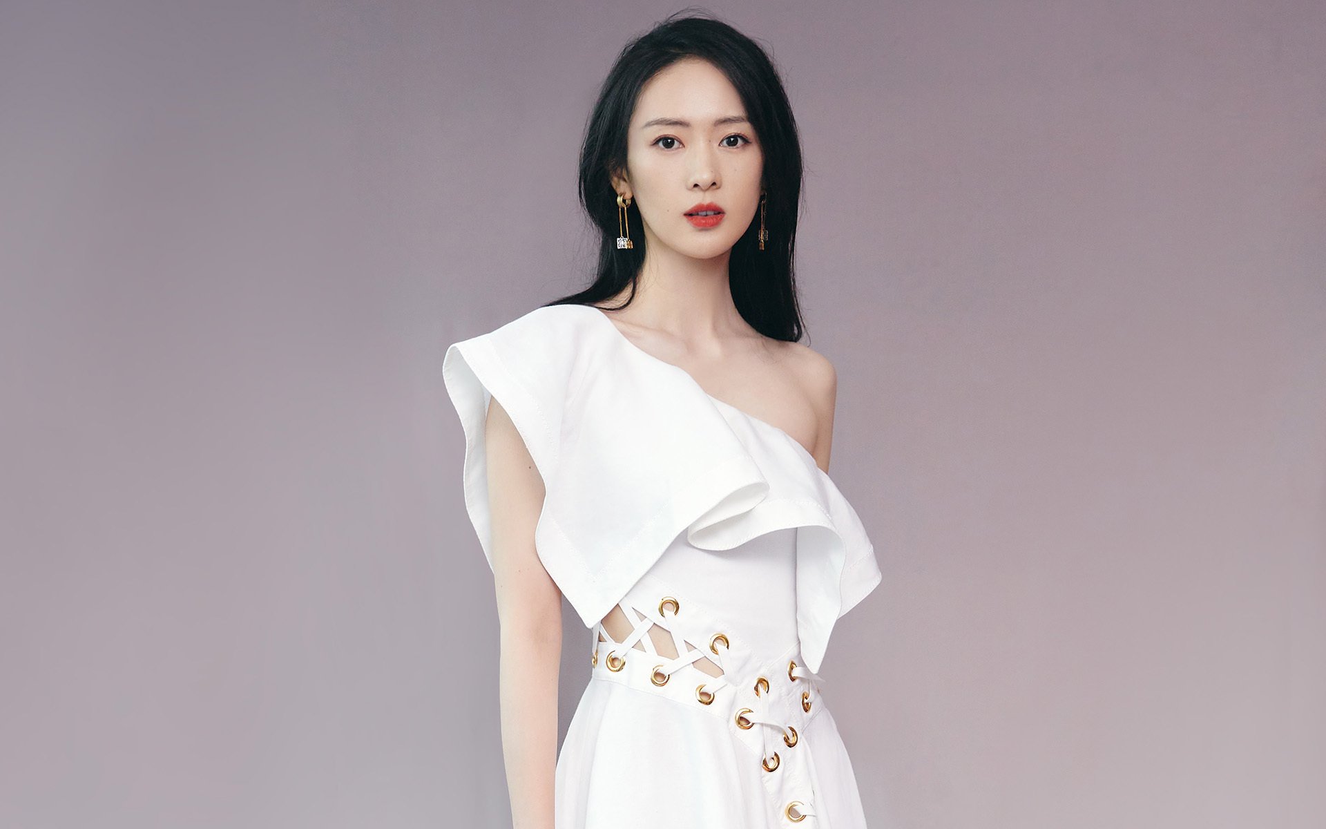 NBA历史数据更新，詹姆斯助攻数升至历史第四，詹姆斯总助攻数