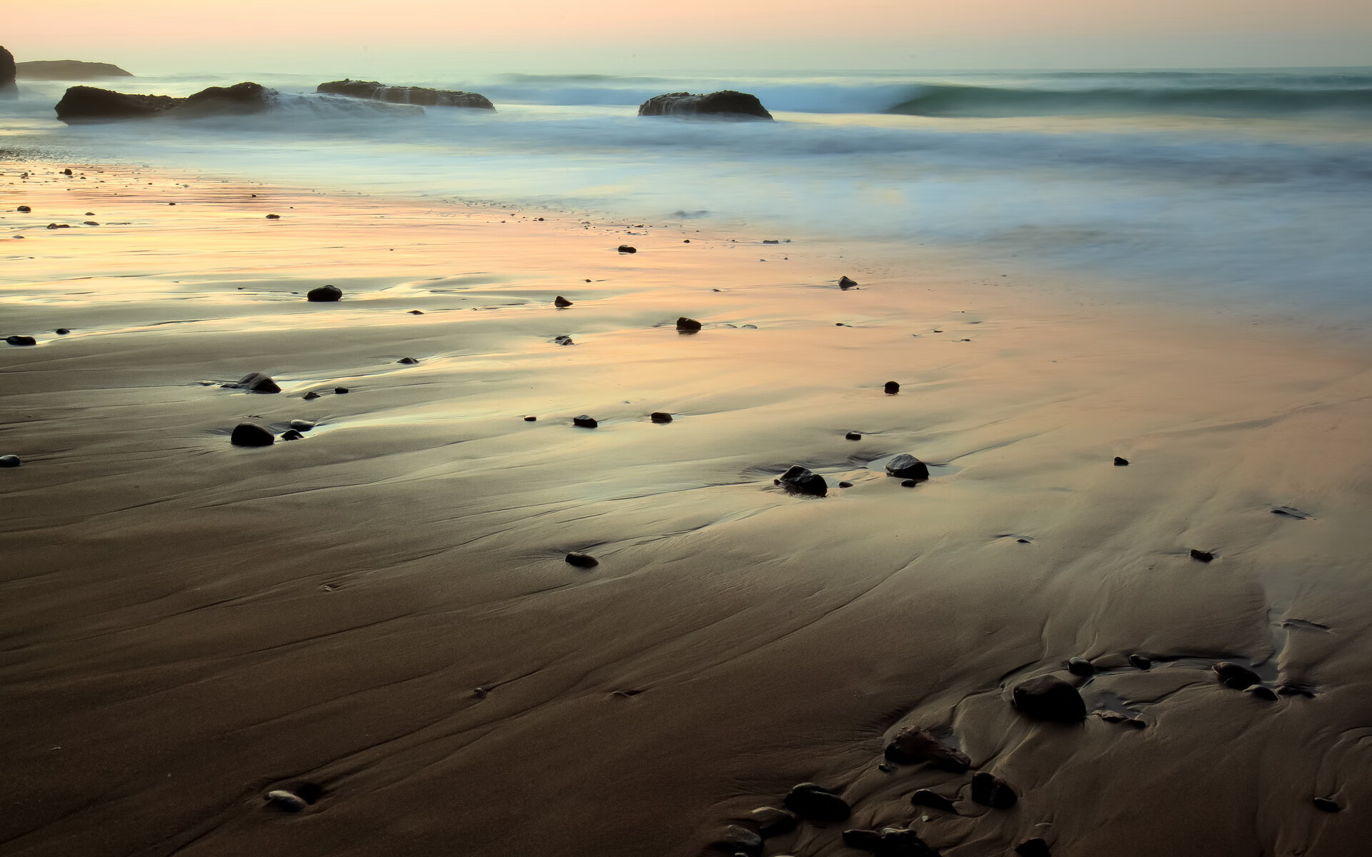中超球队注重身体对抗，提升比赛强度，中超球队对城市的影响