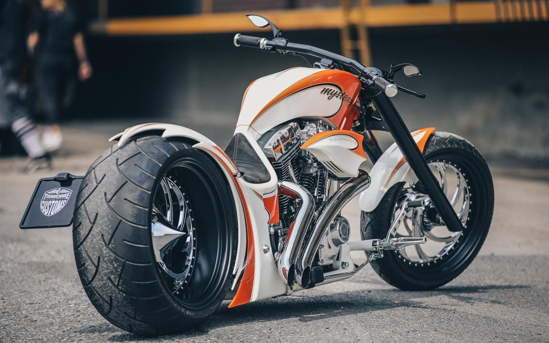 欧洲杯战术大爆炸:局势瞬息万变!,欧洲杯火爆冲突