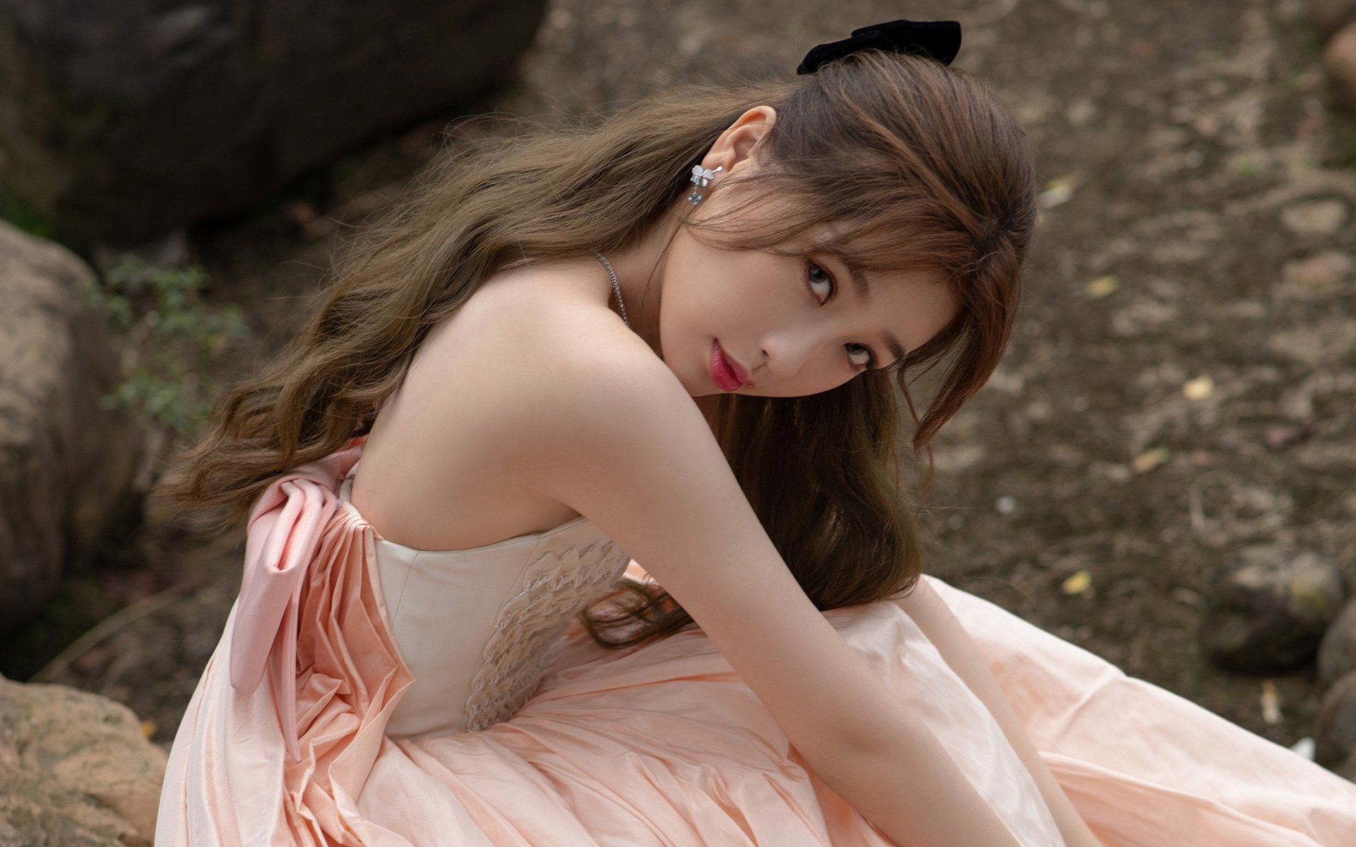 维尔·冯·威克：每次冲撞都让南非队打破僵局，带动球队气势，安东冯维尔纳